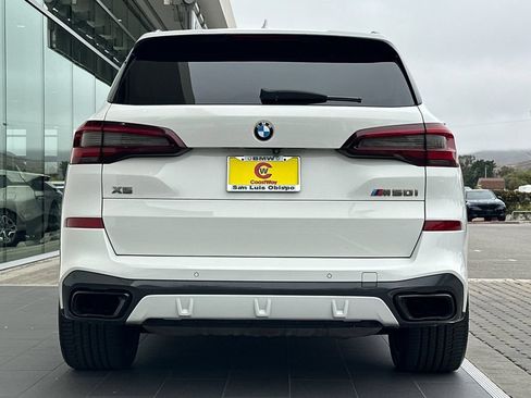Used 2022 BMW X5 M50i w/ Parking Assistance Package AWD/4WD image 4