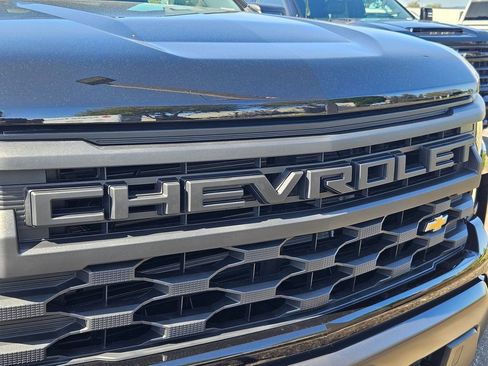 New 2026 Chevrolet Silverado 1500 W/T w/ Z71 Off-Road Package AWD/4WD image 26
