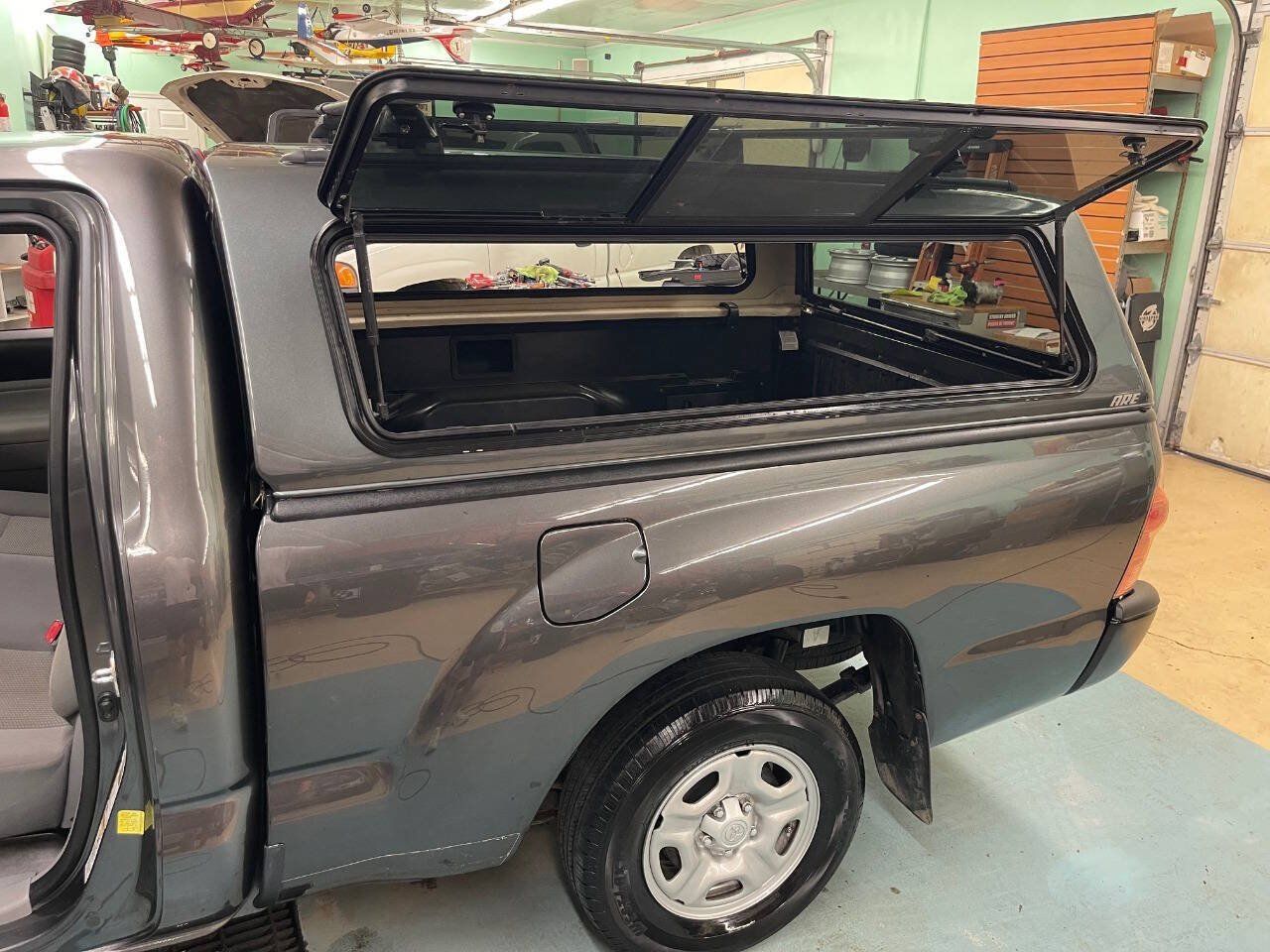 Used 2011 Toyota Tacoma 2WD Regular Cab image 59