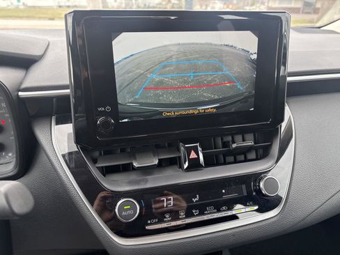 Used 2024 Toyota Corolla LE image 13