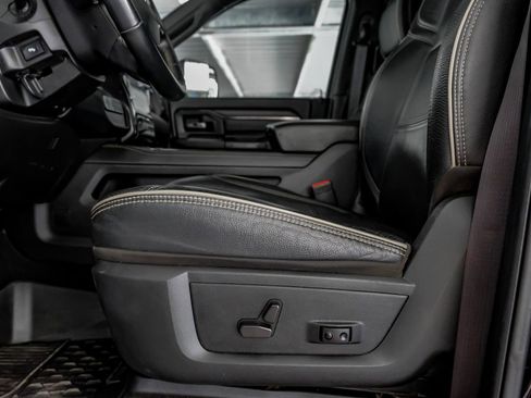 Used 2022 RAM 3500 Limited image 31