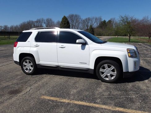 Used 2014 GMC Terrain SLT image 1