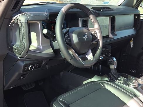 New 2025 Ford Bronco Outer Banks image 17