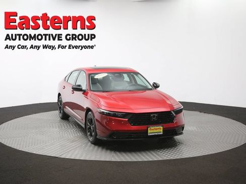 Used 2025 Honda Accord SE image 51