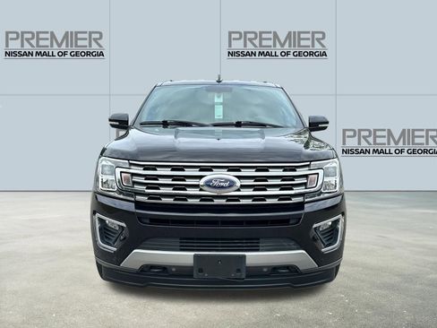 Used 2019 Ford Expedition Limited AWD/4WD image 2
