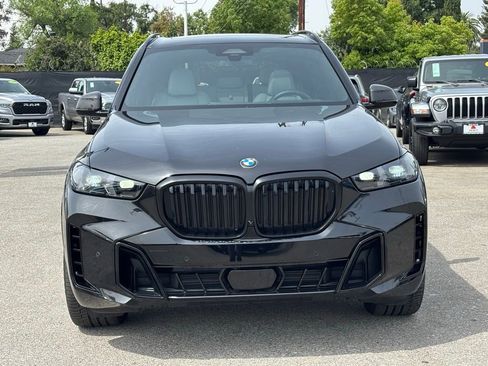 Used 2025 BMW X5 xDrive40i w/ M Sport Package image 7