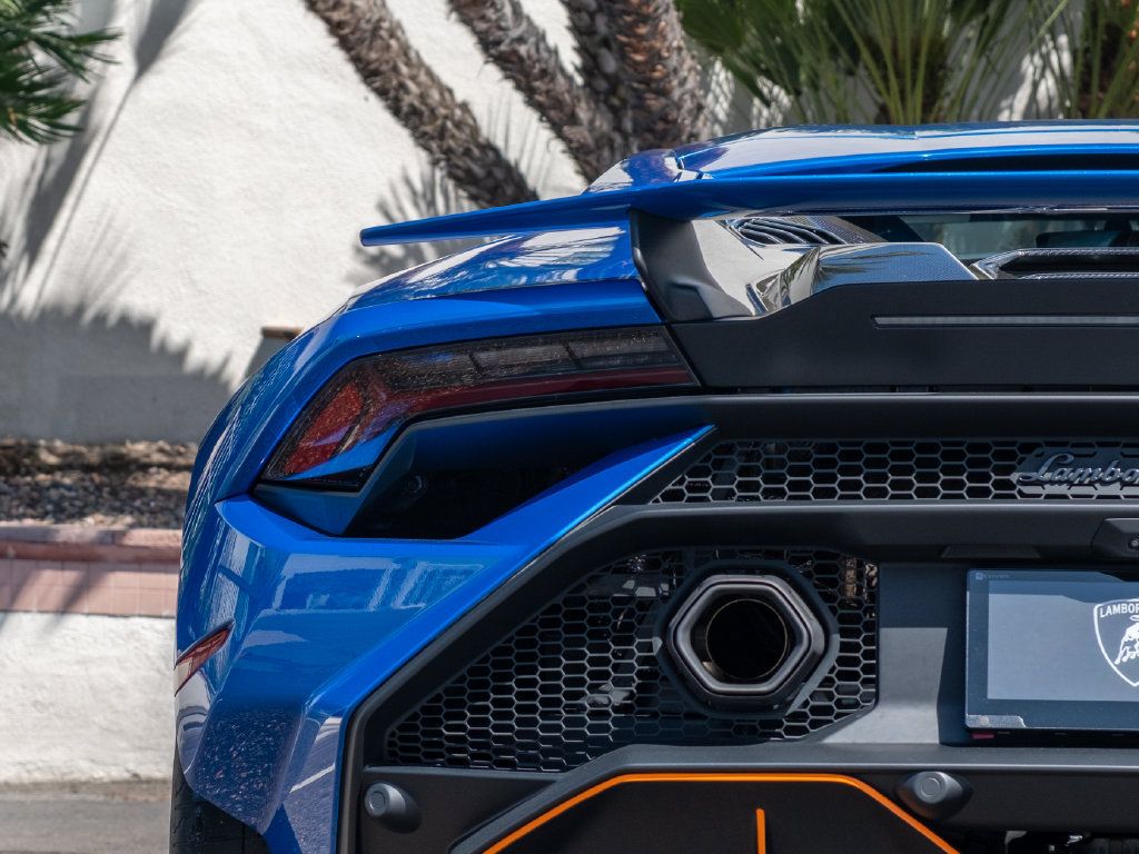 Used 2023 Lamborghini Huracan Tecnica RWD image 30