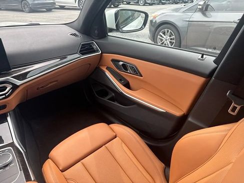 Used 2023 BMW 330i xDrive Sedan w/ Premium Package AWD/4WD image 13