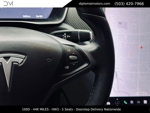 Used 2018 Tesla Model S 100D AWD/4WD image 31