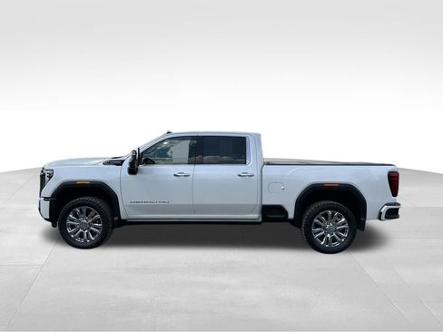 Used 2025 GMC Sierra 2500 Denali Ultimate AWD/4WD image 13