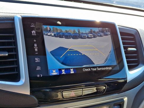 Used 2020 Honda Ridgeline RTL image 18