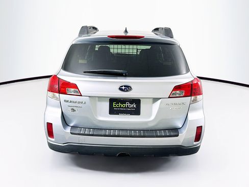 Used 2014 Subaru Outback 2.5i Limited AWD/4WD image 7