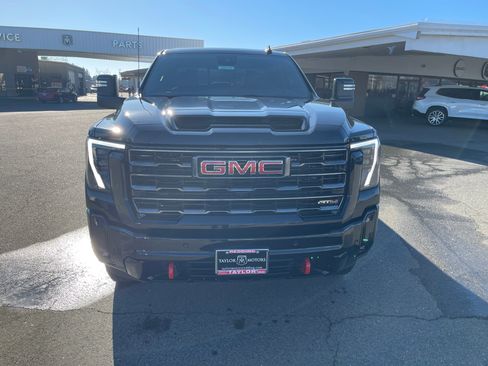 New 2026 GMC Sierra 2500 AT4 w/ Technology Package image 2