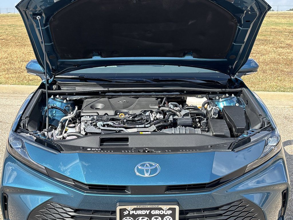 Used 2026 Toyota Camry LE w/ Convenience Package FWD image 3