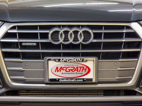 Used 2018 Audi Q5 2.0T Premium Plus w/ Premium Plus Package image 16