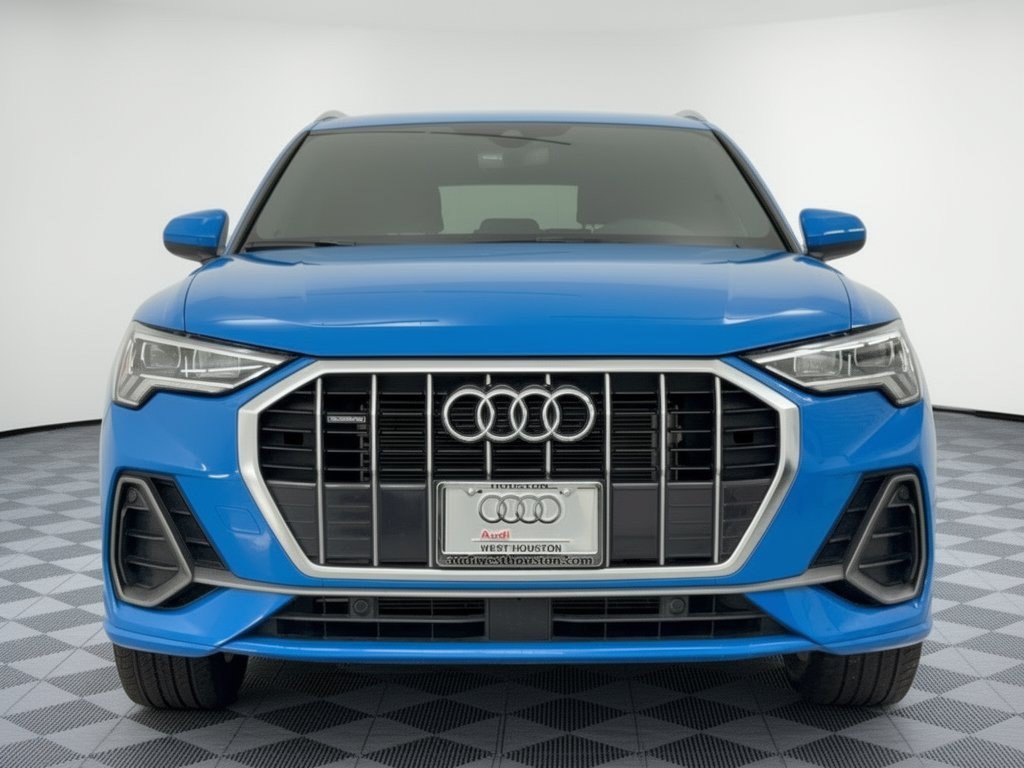 Used 2023 Audi Q3 2.0T Premium w/ Convenience Package AWD/4WD image 6