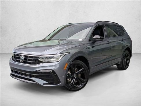 Used 2023 Volkswagen Tiguan SE R-Line AWD/4WD image 1