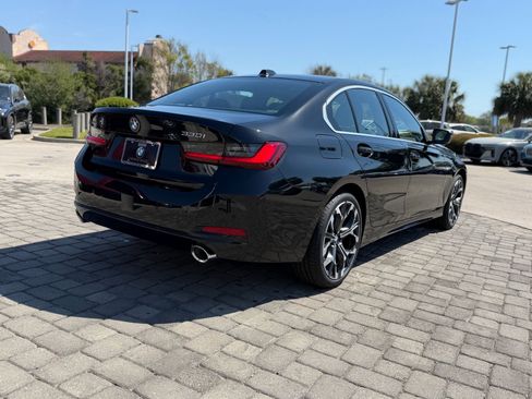 New 2026 BMW 330i xDrive Sedan w/ Premium Package AWD/4WD image 9