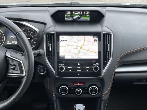 Used 2019 Subaru Crosstrek 2.0i Limited w/ Moonroof Package w/Navigation image 13