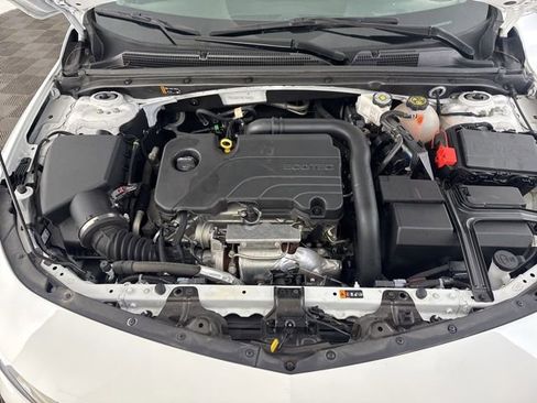 Used 2024 Chevrolet Malibu LT FWD image 32