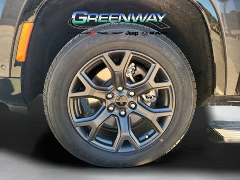 New 2026 Jeep Grand Wagoneer Limited image 35