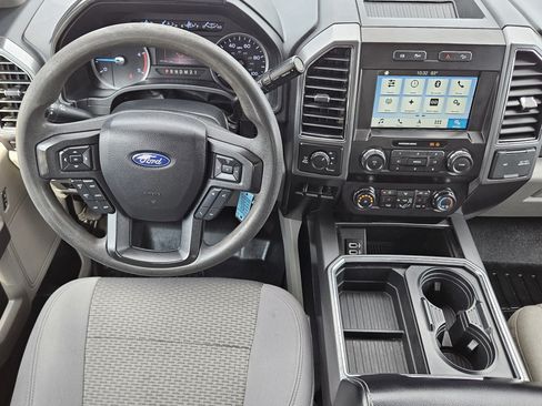 Used 2019 Ford F350 XLT w/ XLT Premium Package AWD/4WD image 18