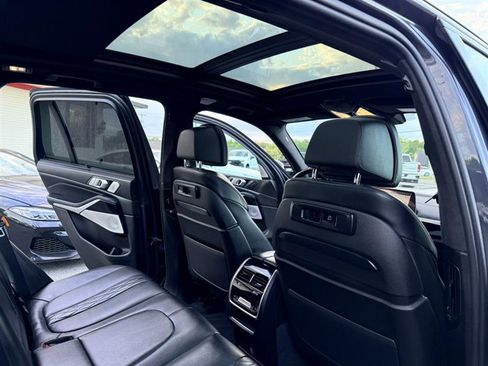 Used 2021 BMW X5 M50i w/ Executive Package AWD/4WD image 20