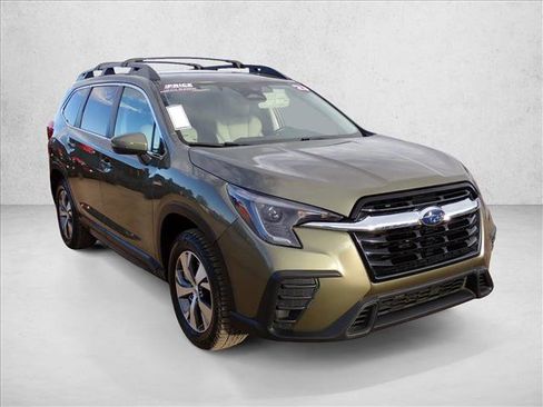Certified 2023 Subaru Ascent Premium w/ Convenience Package image 4