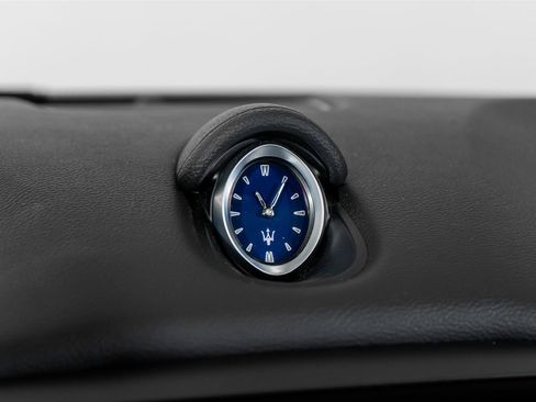 Used 2023 Maserati Ghibli Modena RWD image 42