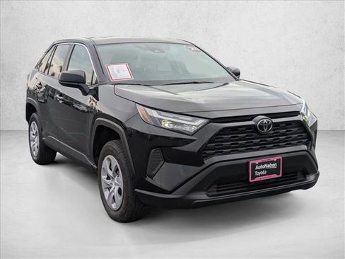 Certified 2025 Toyota RAV4 LE image 3