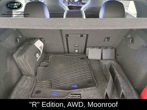 Used 2025 Volkswagen Golf R Black Edition AWD/4WD image 16