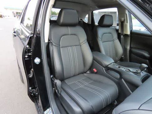 New 2026 Honda HR-V EX-L image 16