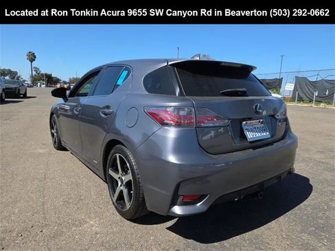 Used 2016 Lexus CT 200h w/ Accessory Package 2 image 4