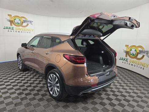 Used 2023 Chevrolet Blazer Premier AWD/4WD image 32