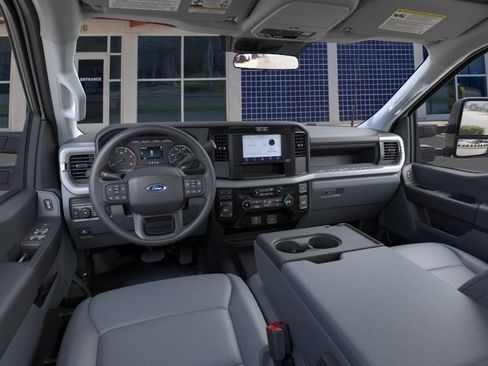 New 2026 Ford F250 XL w/ FX4 Off-Road Package AWD/4WD image 32