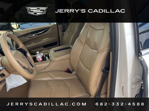 Used 2019 Cadillac Escalade Platinum AWD/4WD image 10