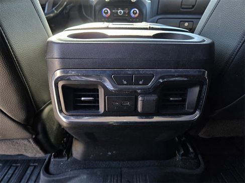 Used 2020 GMC Sierra 3500 Denali w/ Technology Package image 15