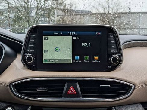 Used 2020 Hyundai Santa Fe Limited image 23