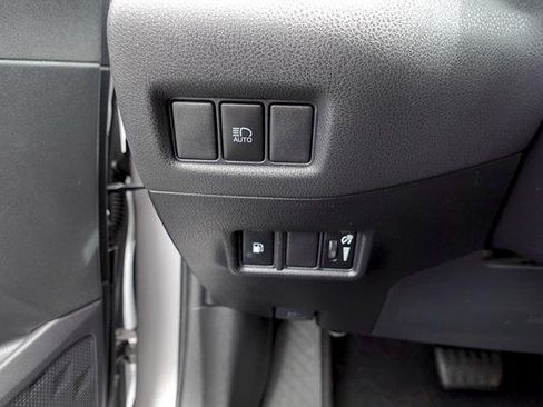 Certified 2019 Toyota C-HR XLE FWD image 12