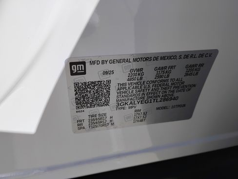 New 2026 GMC Terrain AT4 w/ Convenience Package III image 38