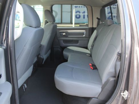 Used 2016 RAM 1500 Classic SLT AWD/4WD image 20