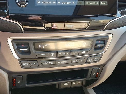 Used 2019 Honda Pilot EX-L image 17