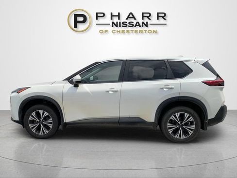 Used 2023 Nissan Rogue SV AWD/4WD image 2