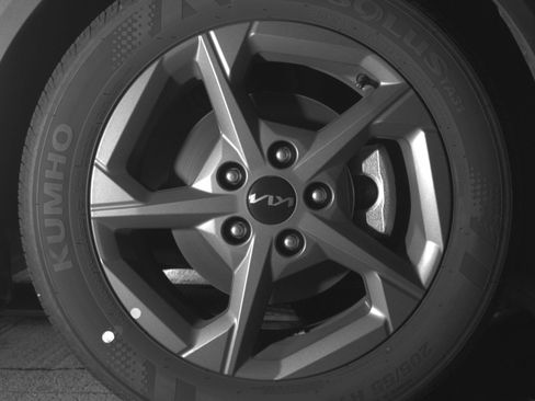 Used 2025 Kia K4 FWD image 13