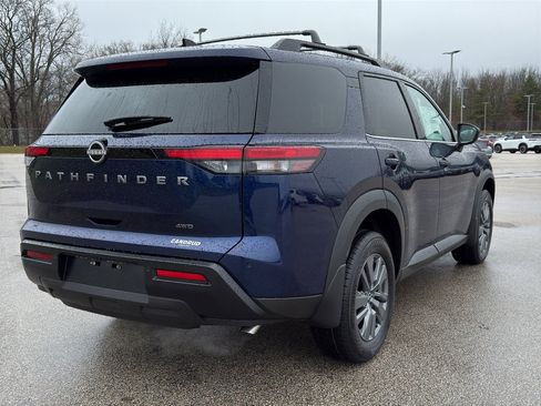 New 2026 Nissan Pathfinder SV image 5