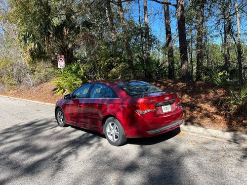 Used 2011 Chevrolet Cruze LT w/ RS Package image 5