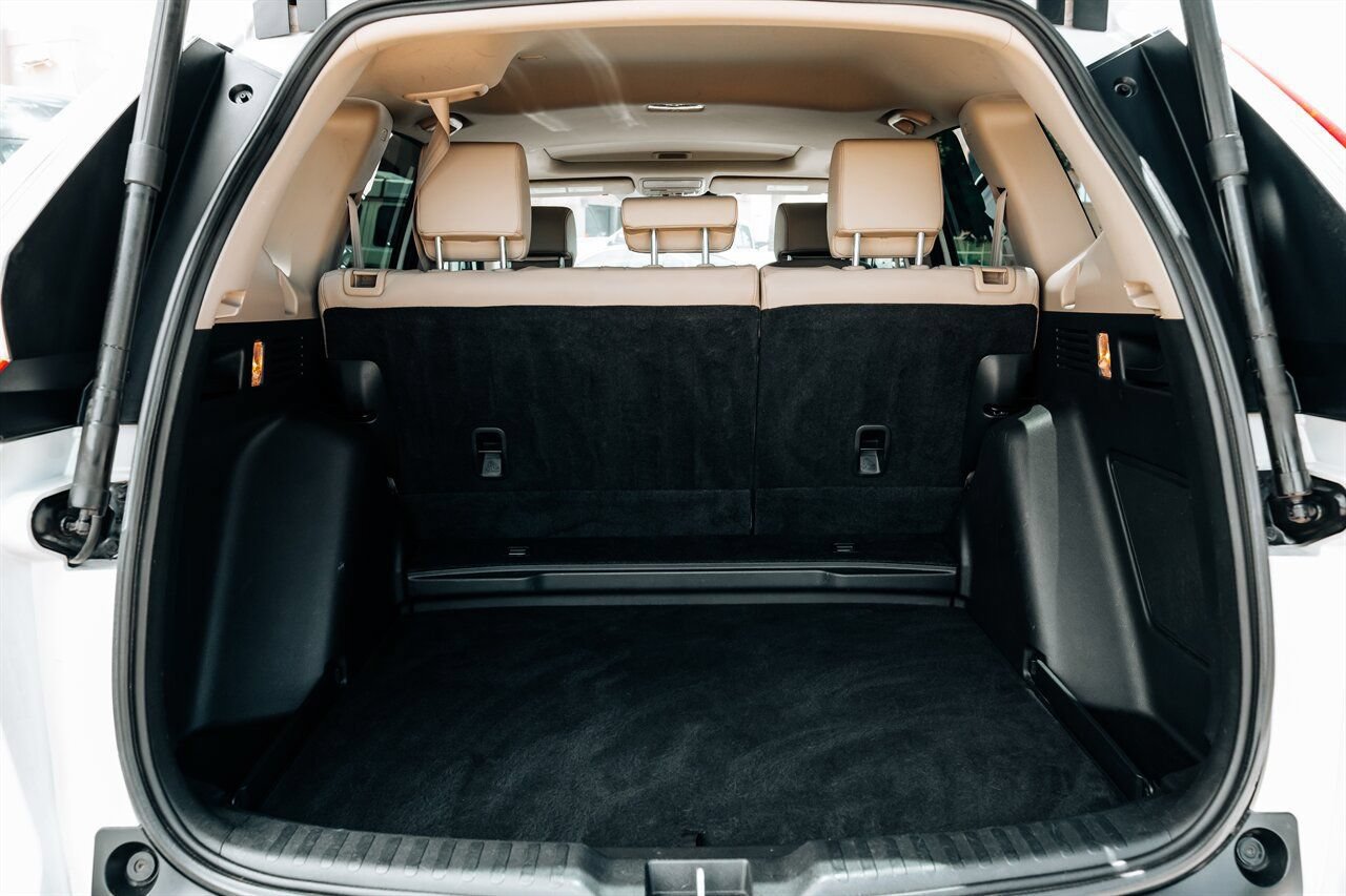 Used 2017 Honda CR-V Touring image 47