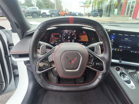 Used 2021 Chevrolet Corvette Stingray Premium Conv w/ Z51 Performance Package image 14