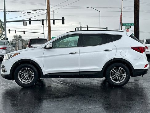 Used 2018 Hyundai Santa Fe Sport w/ 2.4L Value Package 02 AWD/4WD image 7