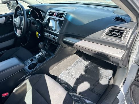 Used 2017 Subaru Legacy 2.5i Premium w/ Moonroof Package image 27